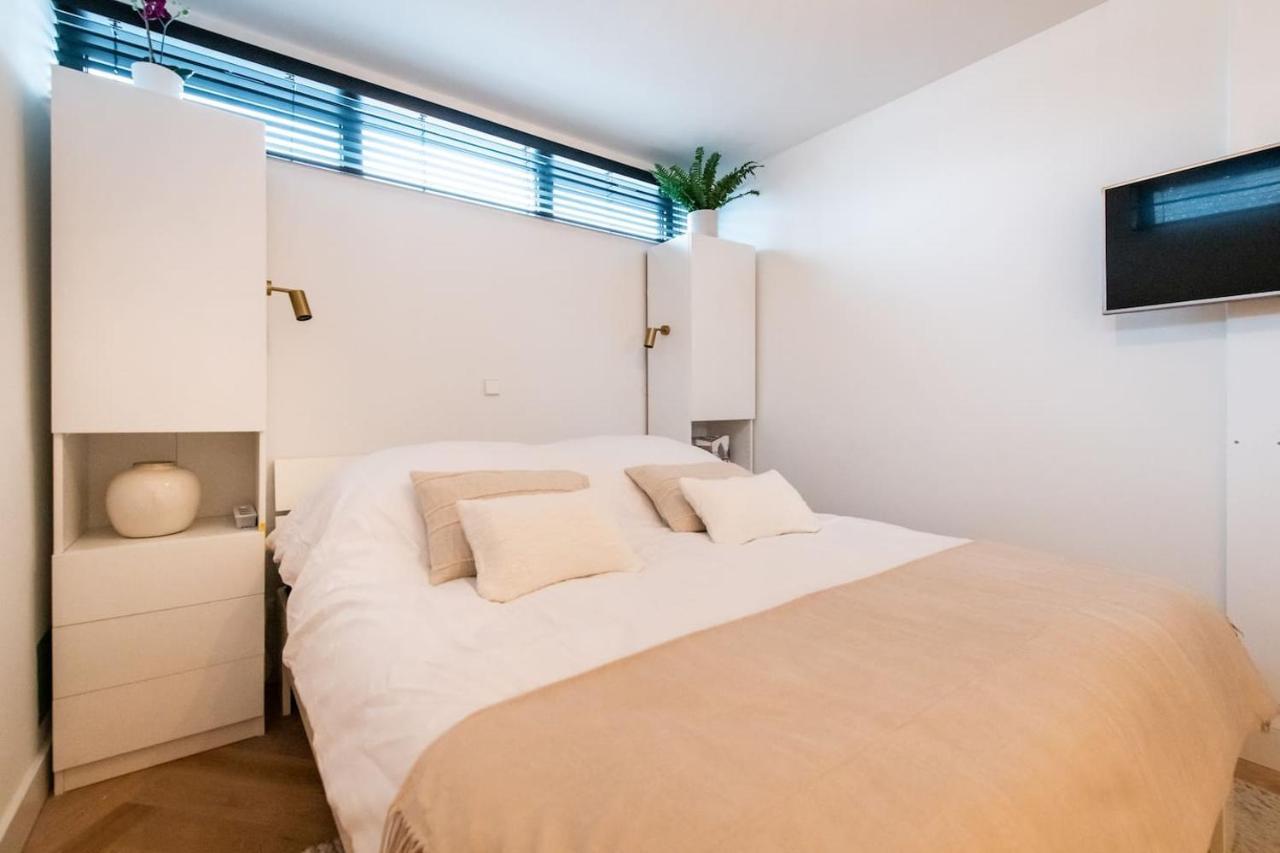 Beautiful Amstel Houseboat Appartement Amsterdam Buitenkant foto