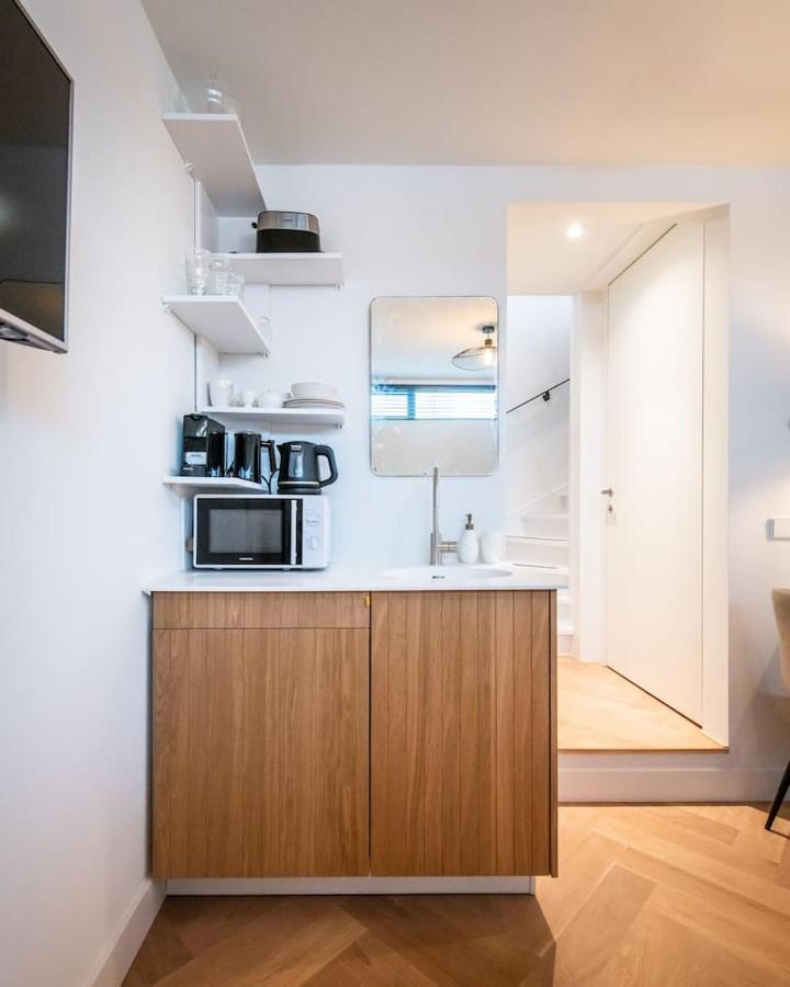 Beautiful Amstel Houseboat Appartement Amsterdam Buitenkant foto